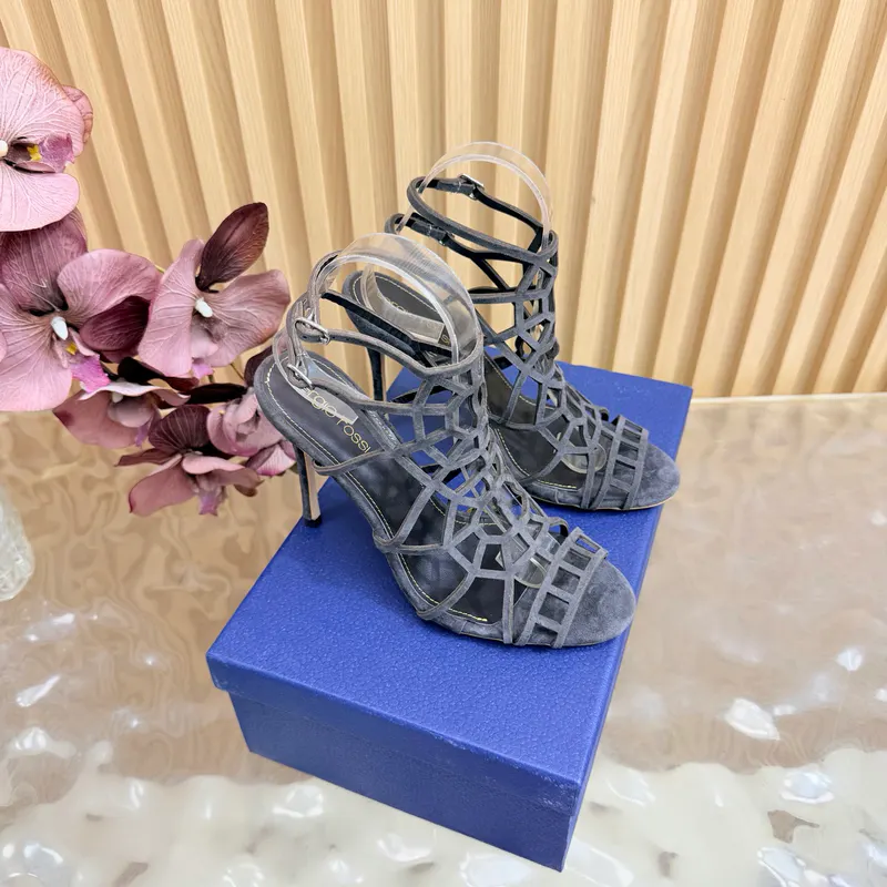 SKU67748