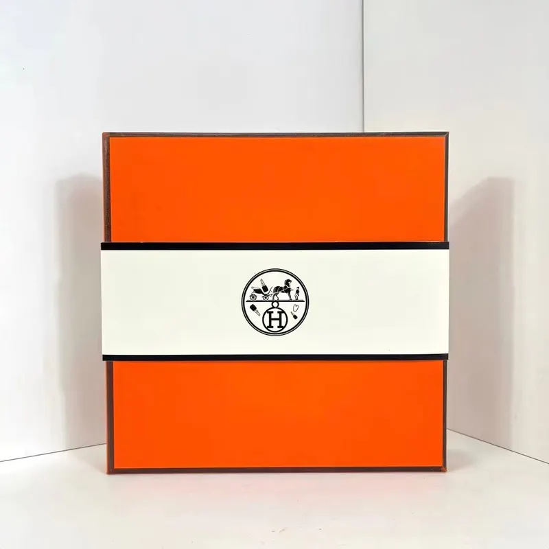 SKU822