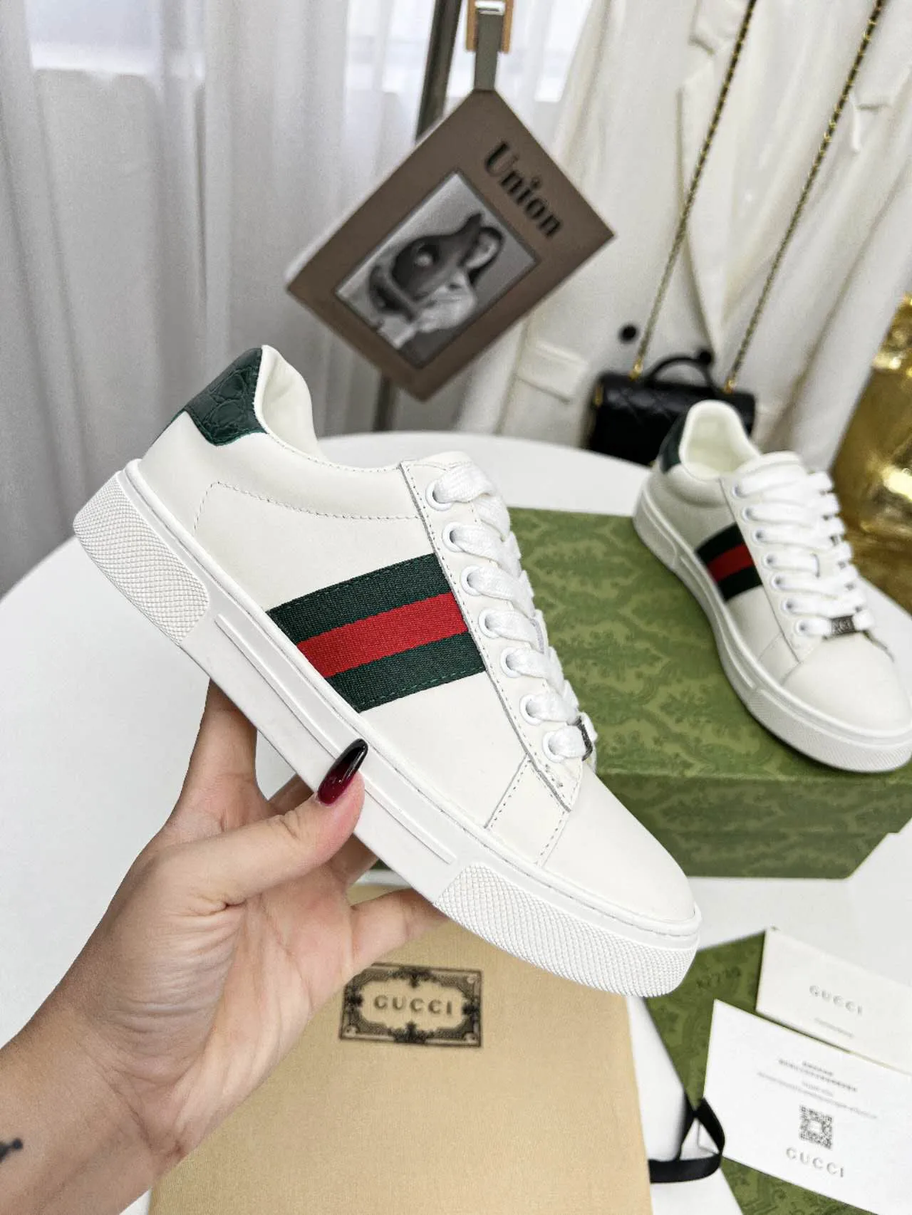 Gucci Sneakers