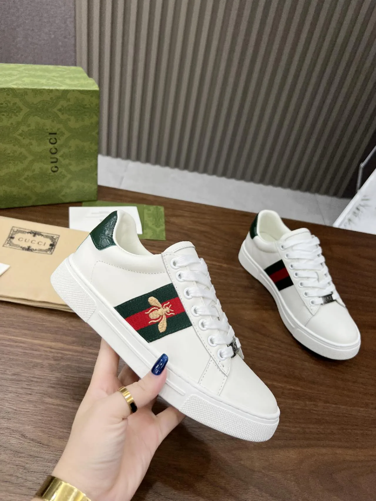 Gucci Sneakers