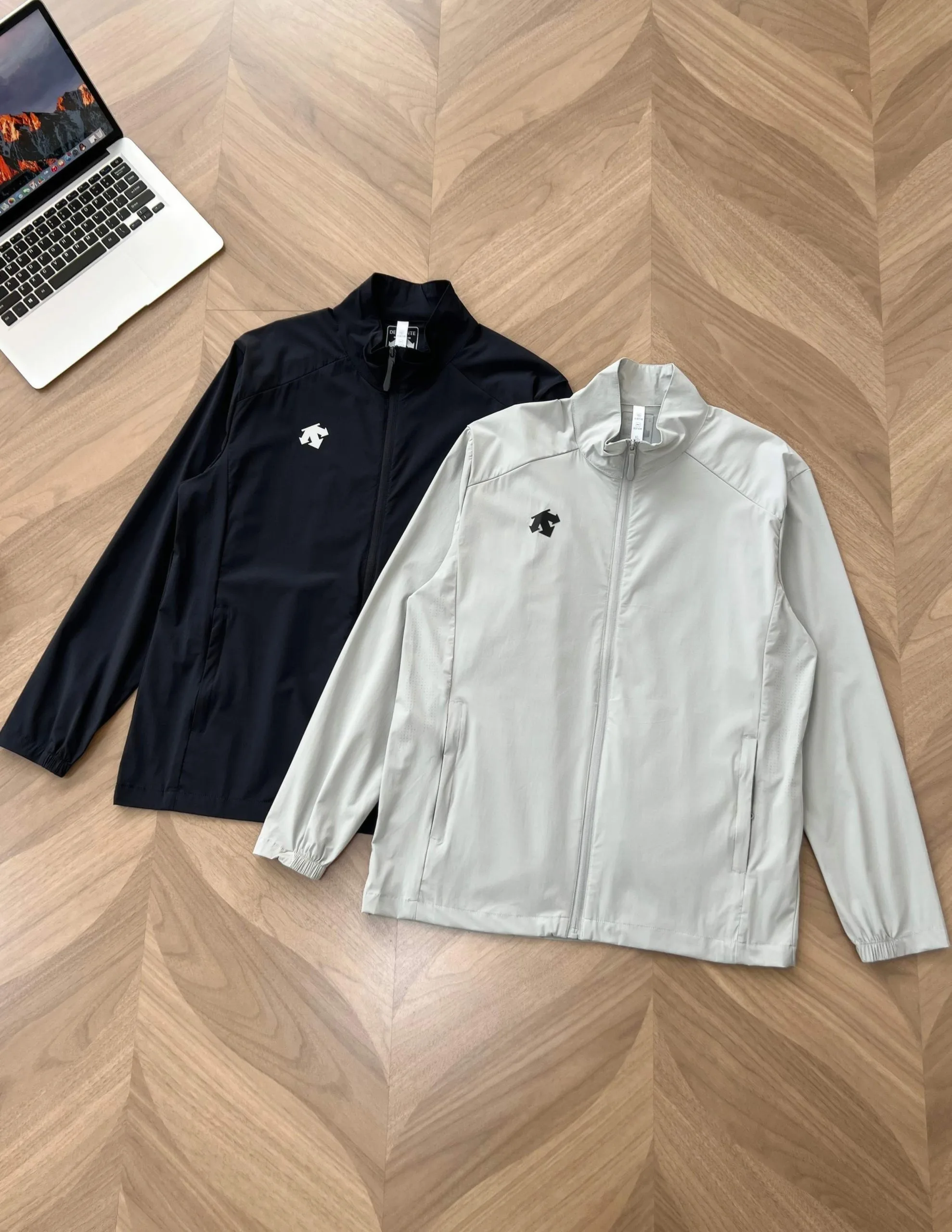 Descente Sunscreen Clothing