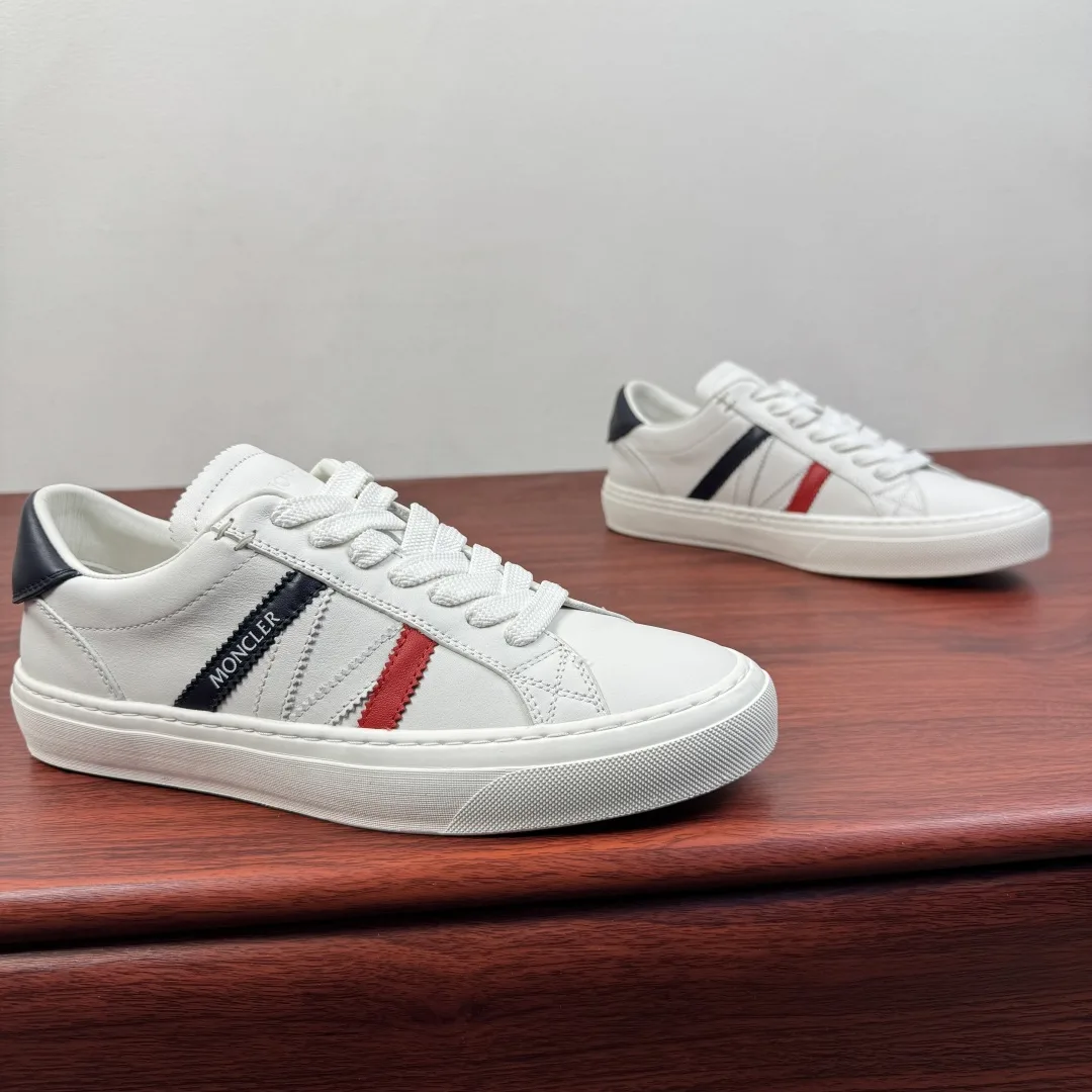 Moncler Jeans