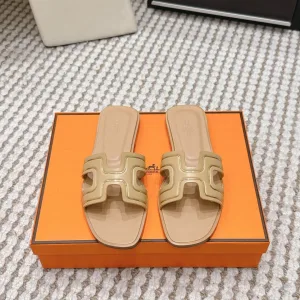 Hermès Slippers