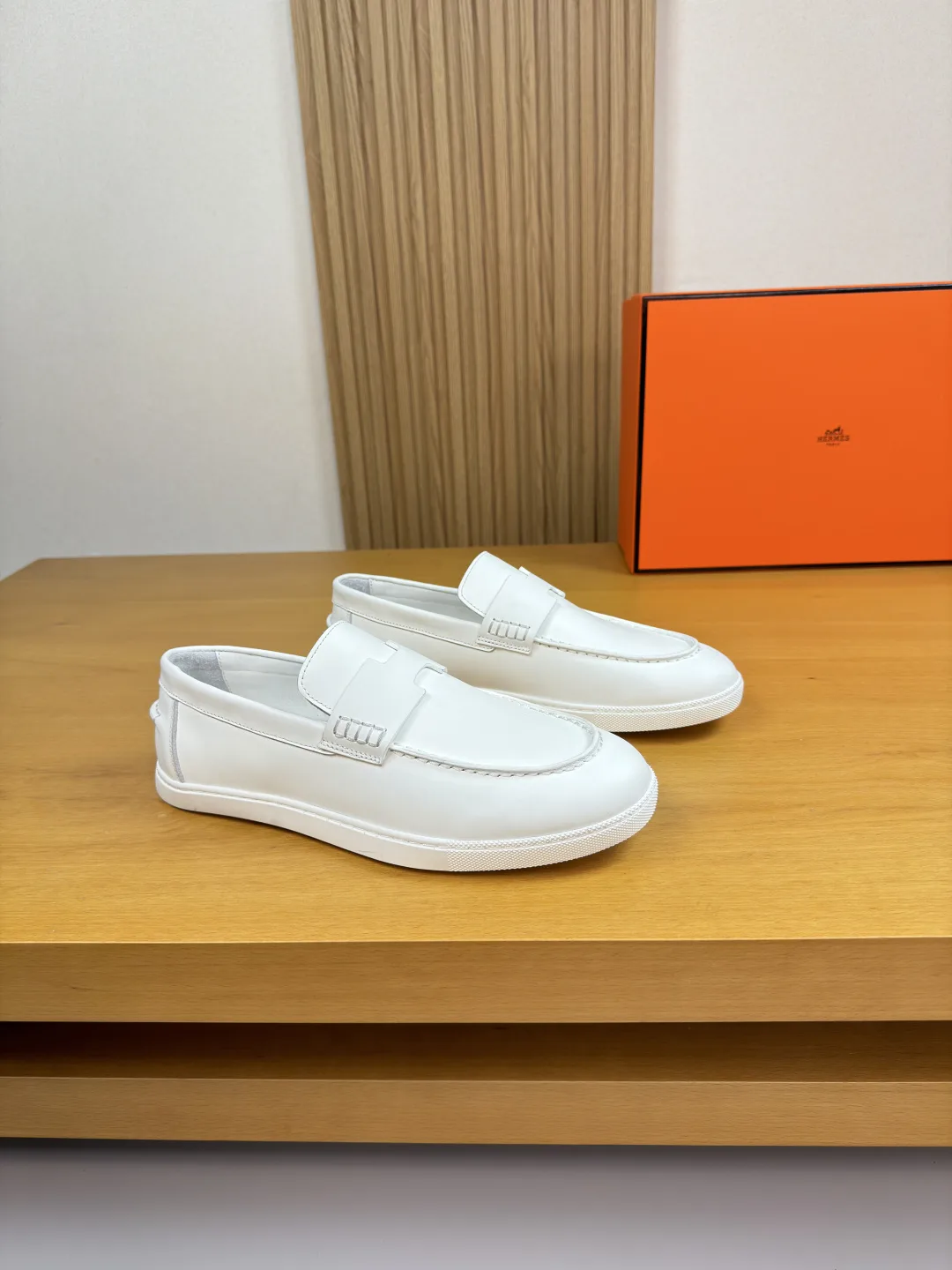 Hermès Sneakers