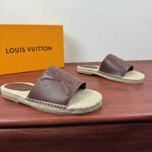 Louis Vuitton Slippers