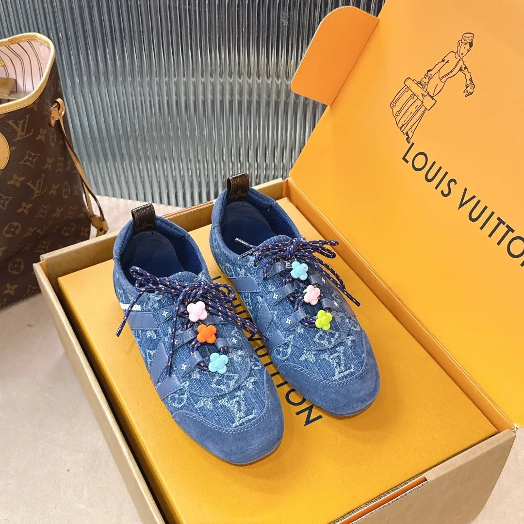 Louis Vuitton Sneakers