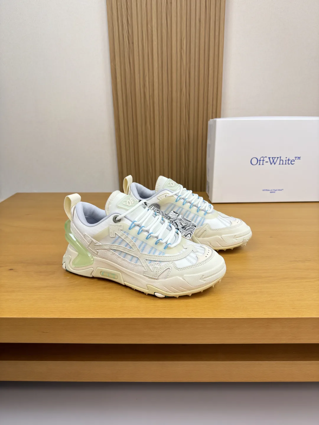 Off-White Sneakers