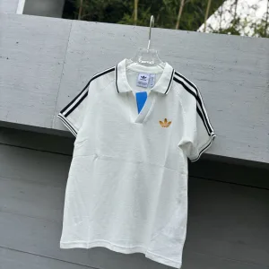 Gap Short Sleeves