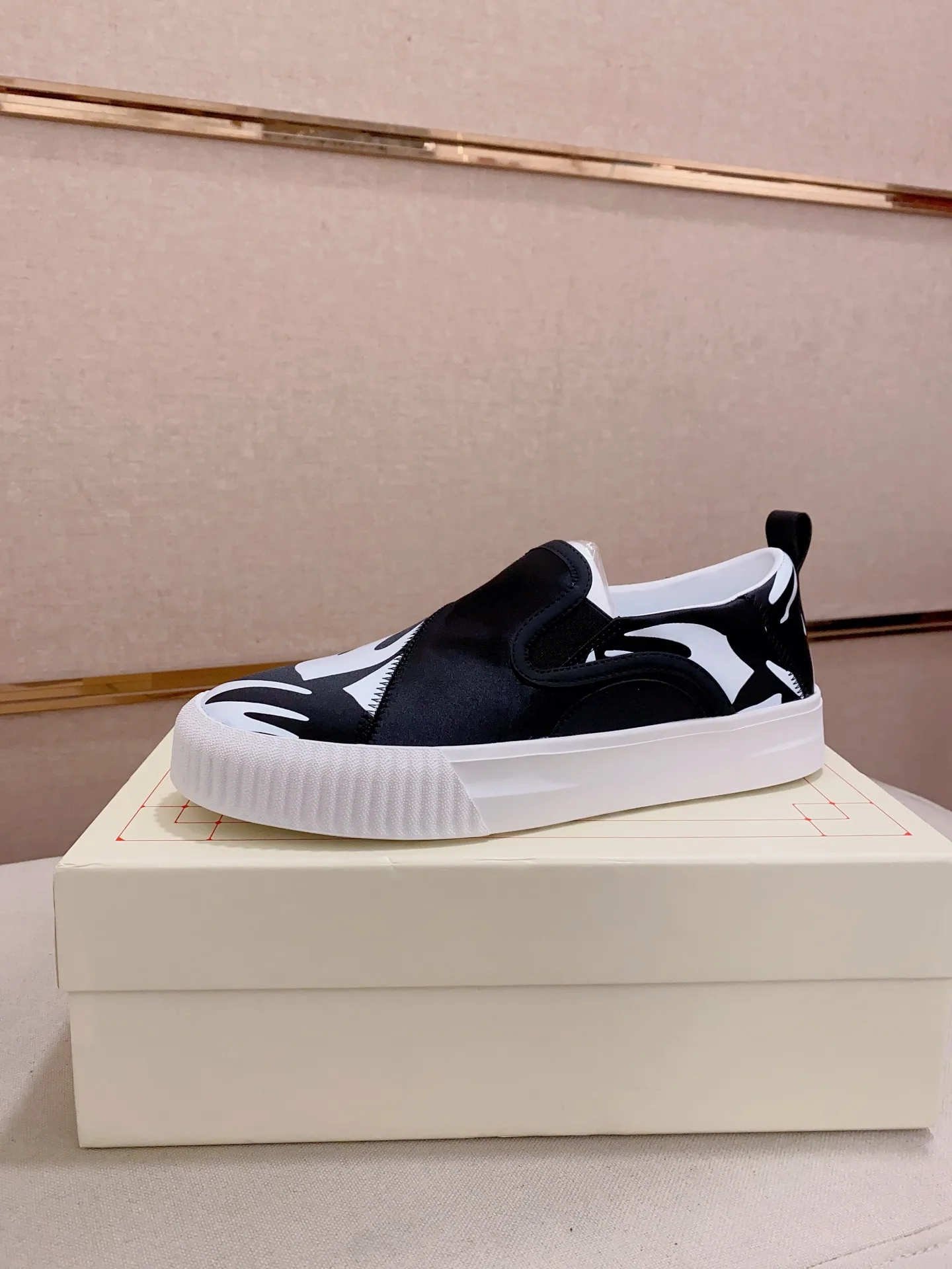 Alexander Mcqueen Sneakers