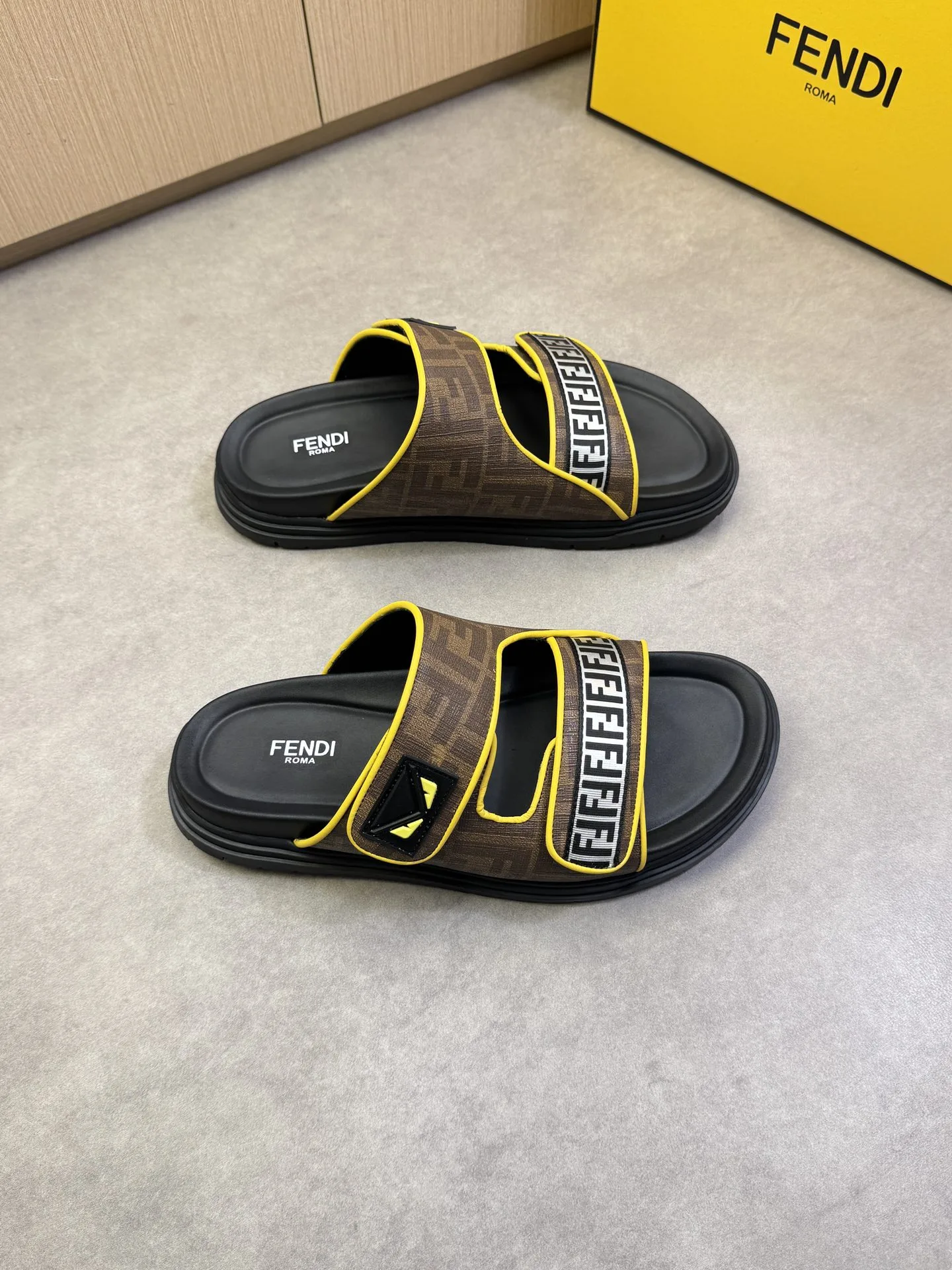 Fendi Slippers
