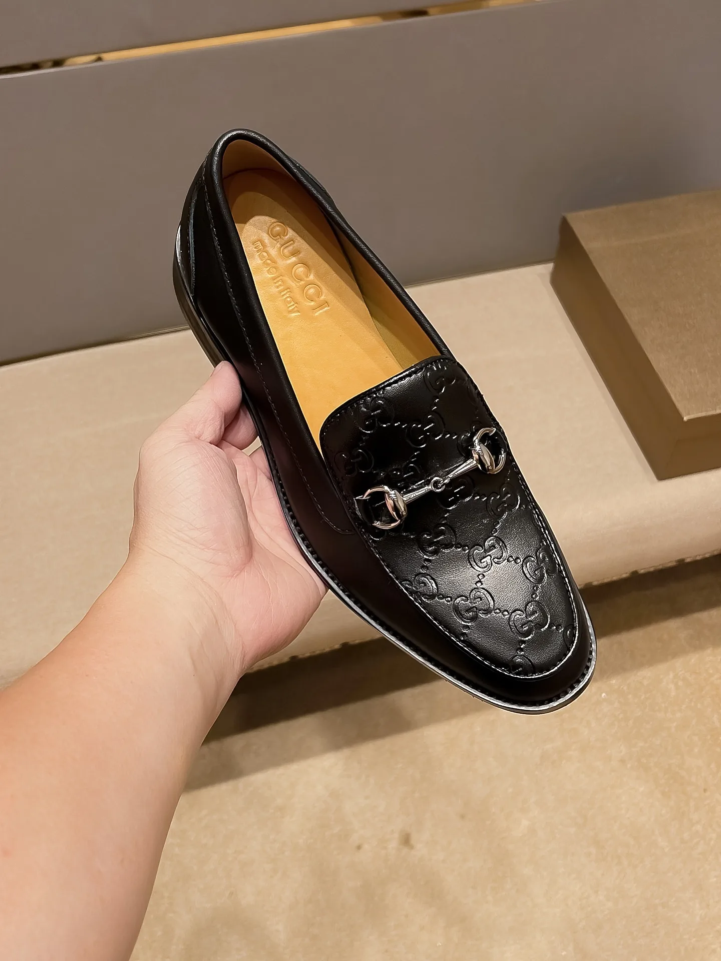 Gucci Leather Shoes