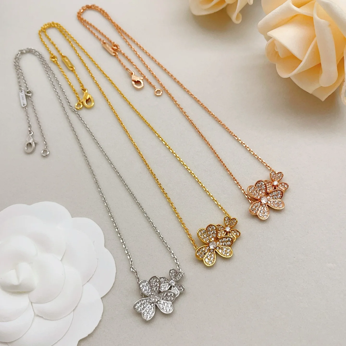 Van Cleef & Arpels Necklace