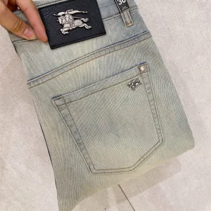 Burberry Jeans