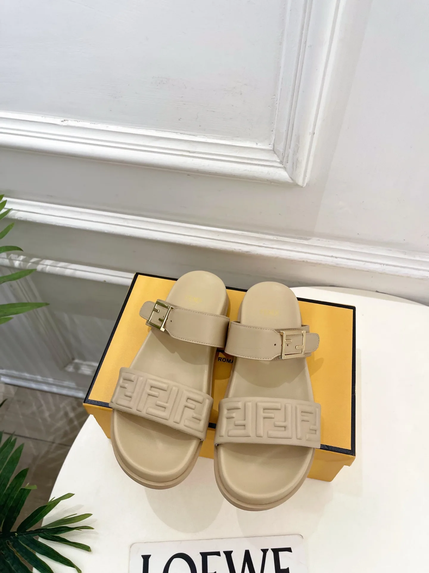 Fendi Slippers