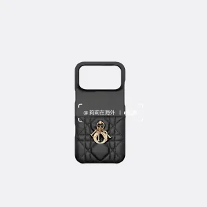 Dior Pendant