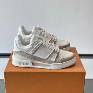Ami Sneakers