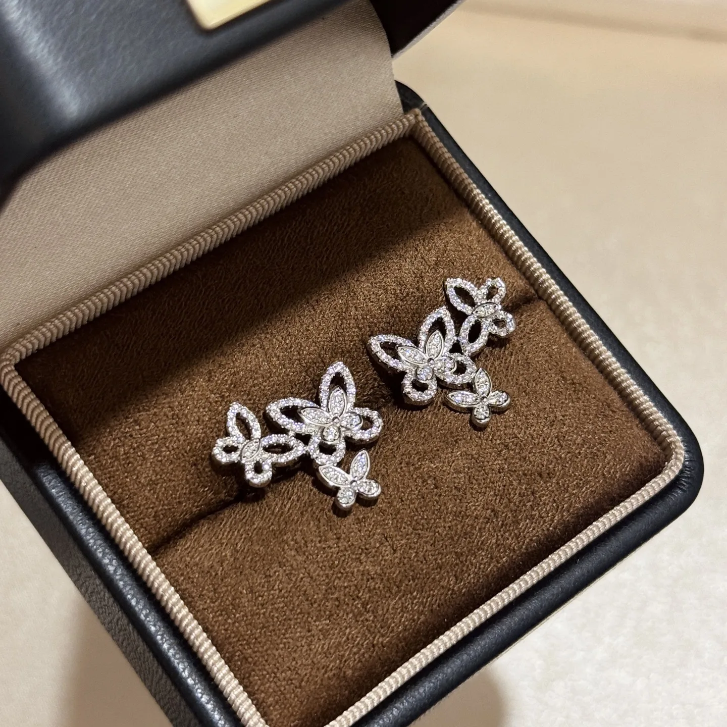 Graf Earrings