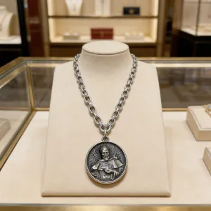 Gucci Necklace