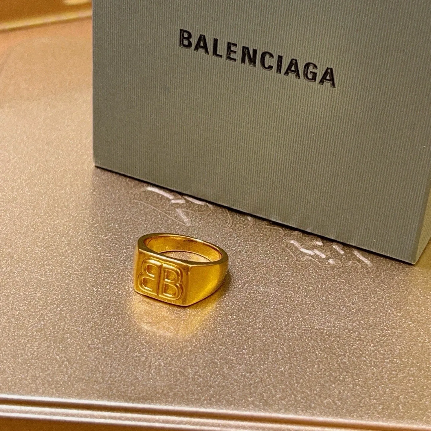 Balenciaga Ring