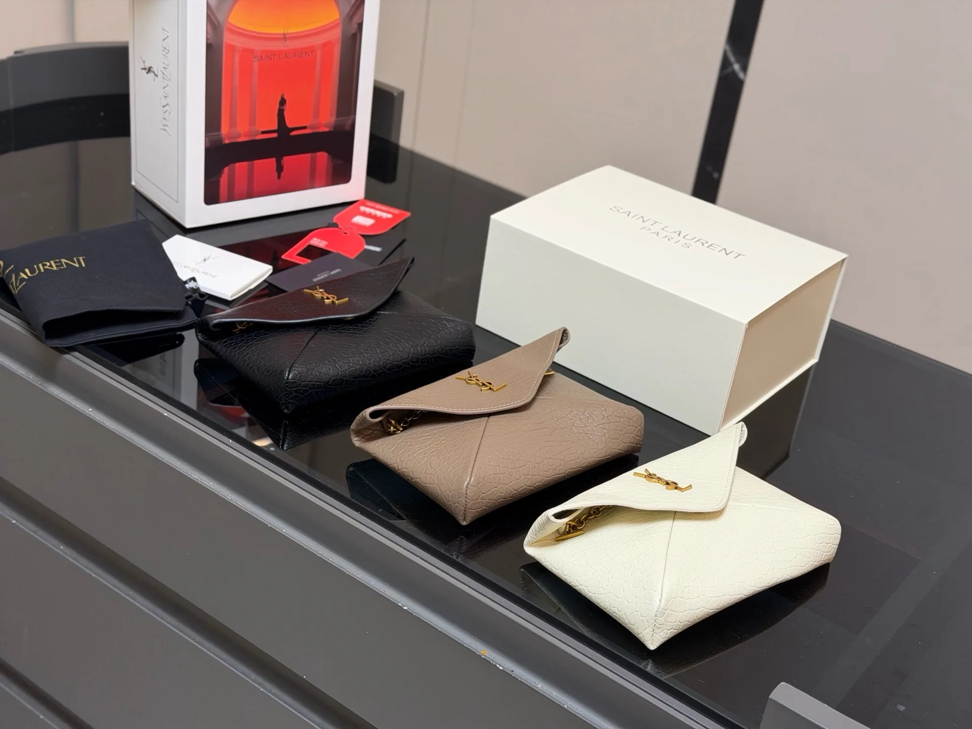 Saint Laurent Clutch
