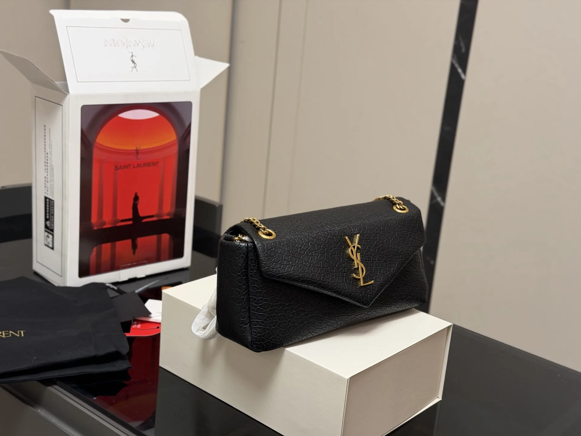 Saint Laurent Chain Bag